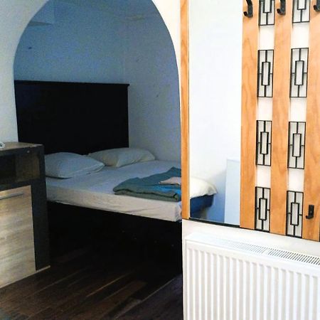 Townhouse Citycenter Klagenfurt am Woerthersee Bagian luar foto