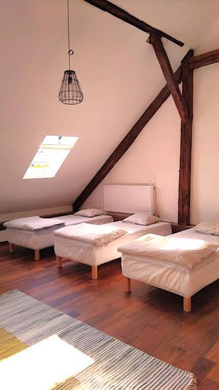Townhouse Citycenter Klagenfurt am Woerthersee Bagian luar foto