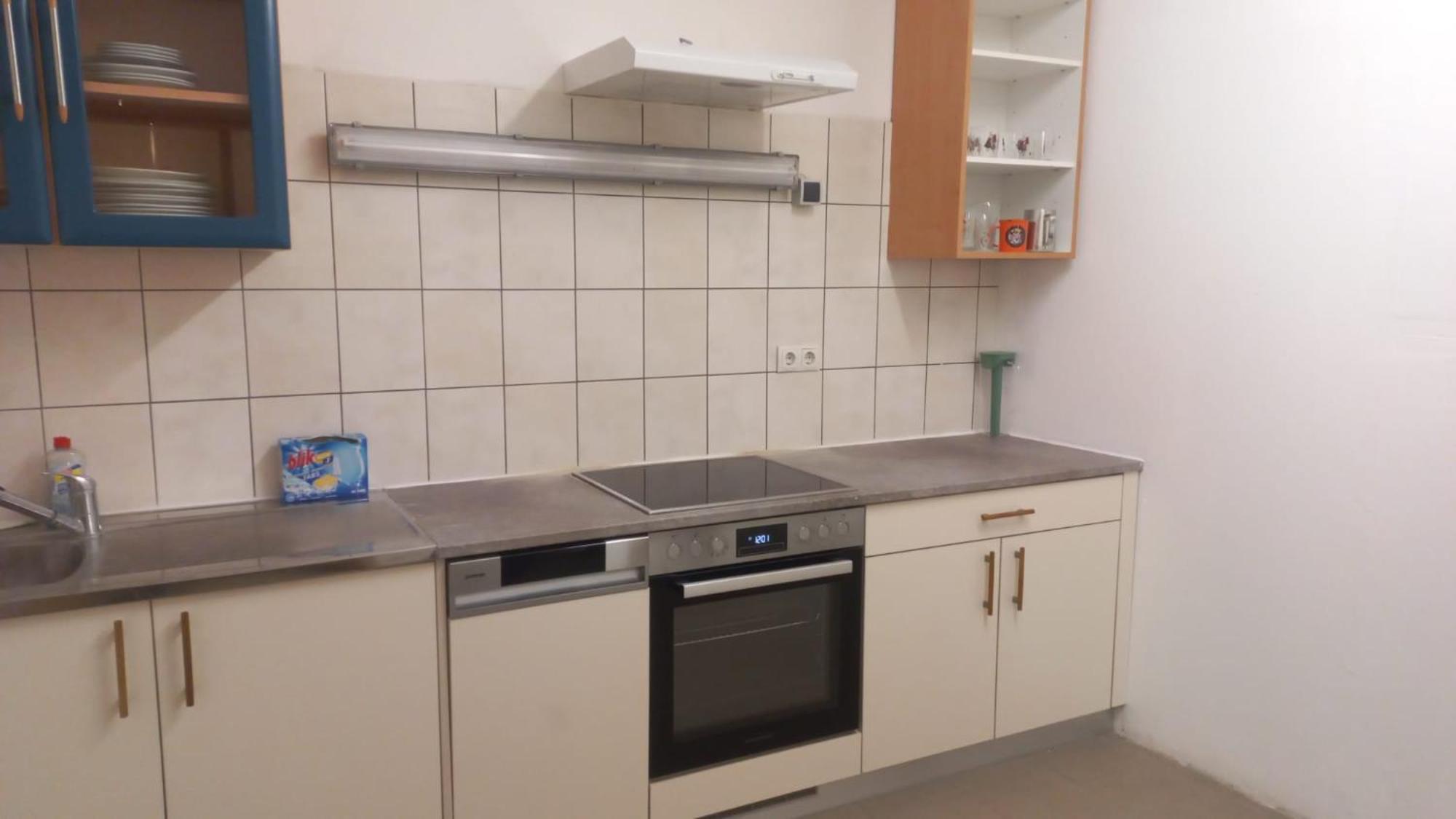 Townhouse Citycenter Klagenfurt am Woerthersee Bagian luar foto